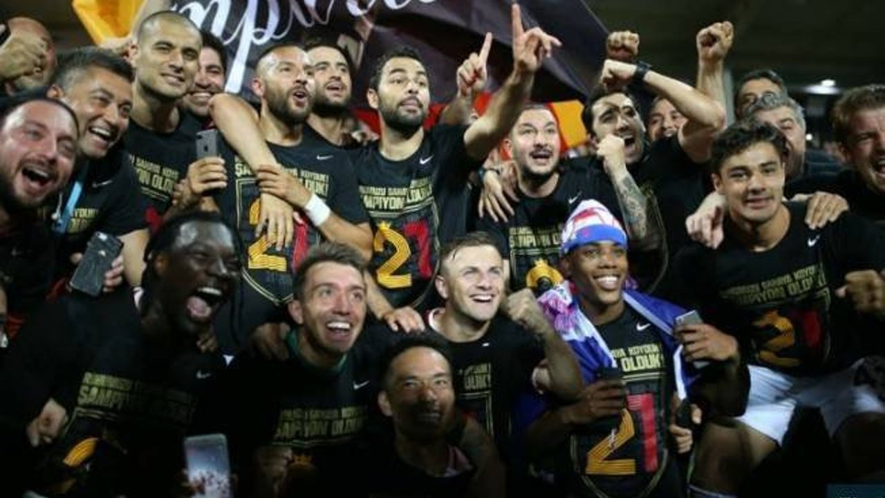 Galatasaray'ın Şampiyonlar Ligi'ndeki muhtemel rakipleri kimler? Melo sürprizi...