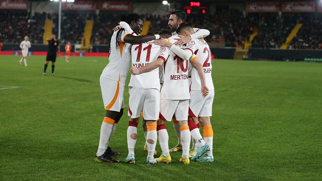 Galatasaray'ın Karabağ maçı kadrosu açıklandı