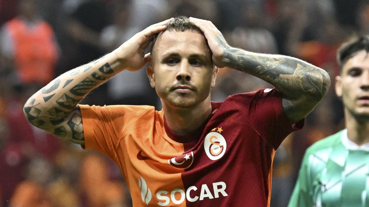 Angelino, Galatasaray yönetimine gönderme yaptı