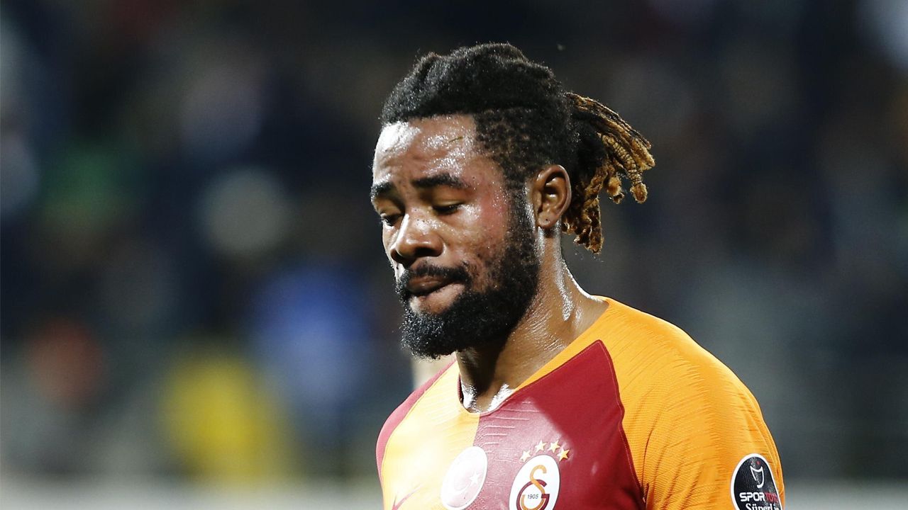Galatasaray, Christian Luyindama'nın kontratını feshetti