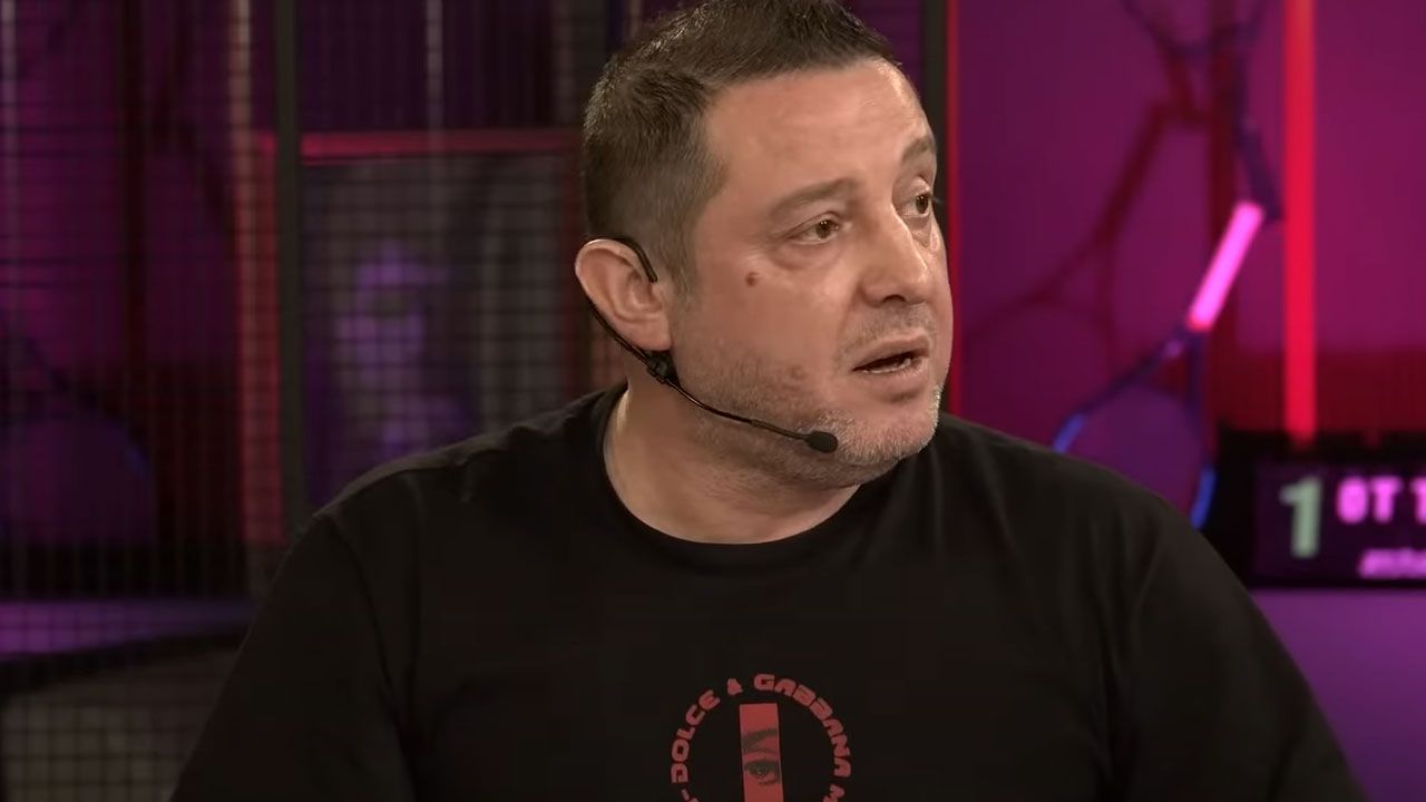 Nihat Kahveci: "Sol bek değil, golcü resmen!"