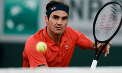 Dünyanın en iyi tenisçilerinden Roger Federer emekli olmaya karar verdi