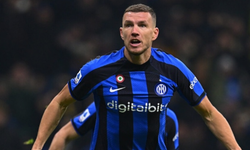 Galatasaray'a kötü haber Dzeko takımda kalacak