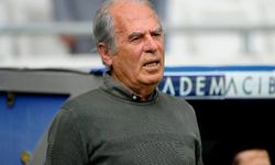 Mustafa Denizli: "Eski öğrencim, Galatasaray'ın en iyisi..."