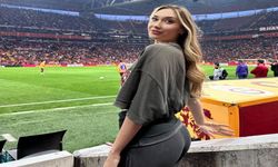 Galatasaray maçını izlemeye gelen Rus model kim?