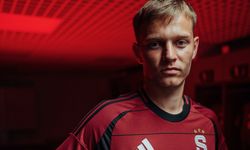 Mathias Ross resmen Sparta Prag'da