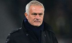 Mourinho'dan tepki: "Neden locada Galatasaraylılar var?