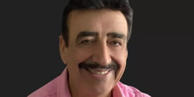 Hakkı Bulut ve eşi Saadet Bulut 60 yılı devirdi! Romantik kareler...