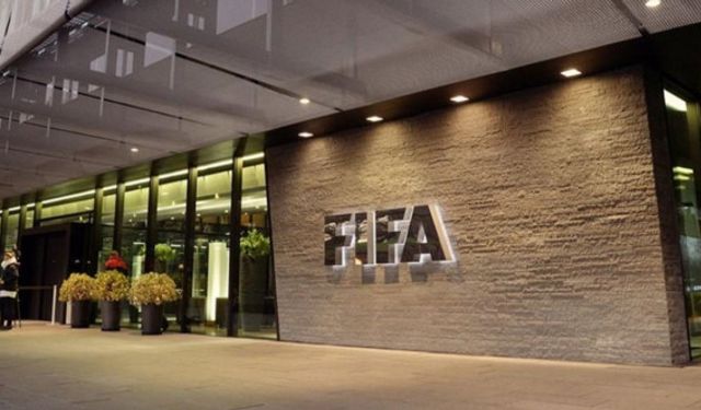 FIFA'dan sürpriz karar! Hindistan'ın üyeliği askıya alındı