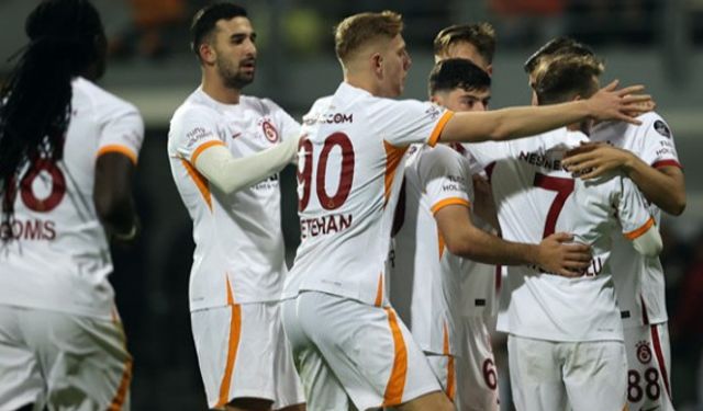 Galatasaray 2 - 2 Adana Demirspor