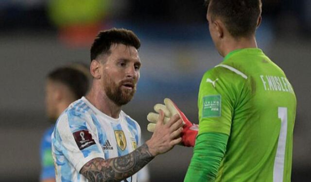 Muslera'nın cezasını Messi hafifletecek