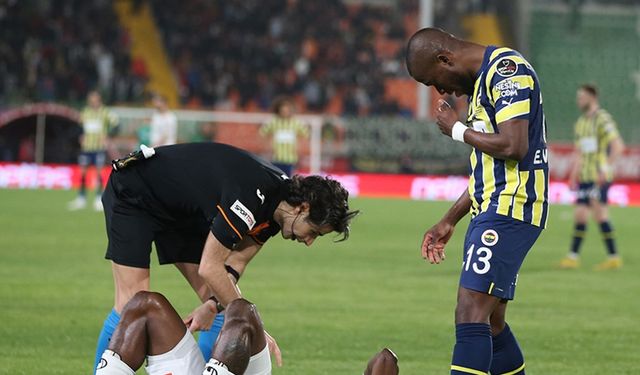 Alanyaspor - Fenerbahçe maçının VAR konuşmaları ortaya çıktı