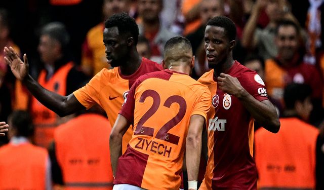 Galatasaray'da 2 futbolcu kart sınırında