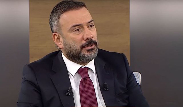Ertem Şener: "Galatasaray, Fenerbahçe'yi döve döve yener"