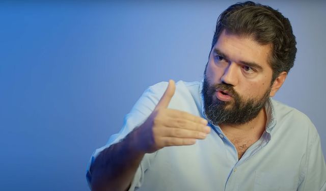 Rasim Ozan Kütahyalı: "Galatasaraylılar kendini kaptırmasın"