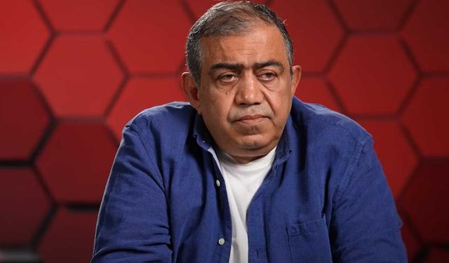 Bülent Timurlenk'ten eleştiri: "Galatasaray'da yapamaz!"