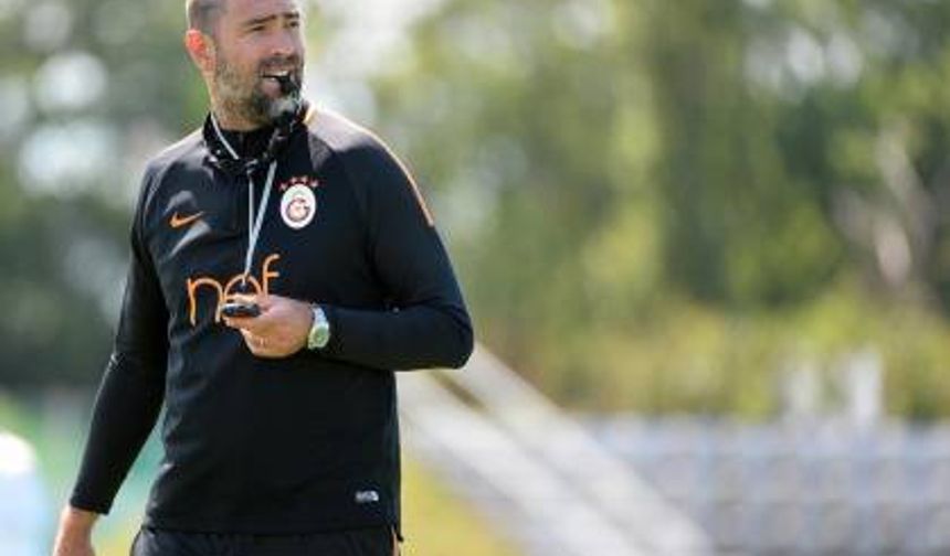 Igor Tudor’un karakter ve disiplin kriteri tam puan aldı ve Galatasaray yönetiminden tebriği kaptı. Sarı-kırmızılılar transferde ince eleyip sık dokudu... Tudor dünya yıldızı isimler reddetti. İşte Galatasaray&#039;ın transfer sezonu boyunca yaşadığı serüven... (Hürriyet)