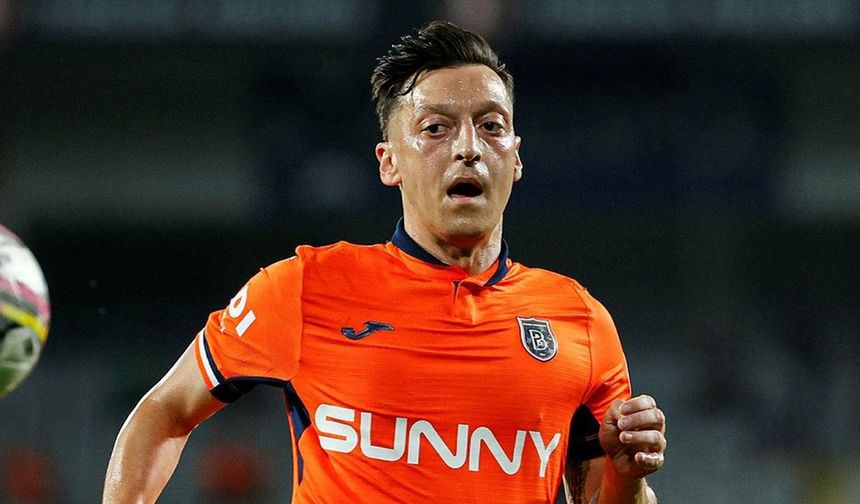 Mesut Özil Galatasaray'ın transferini engelledi