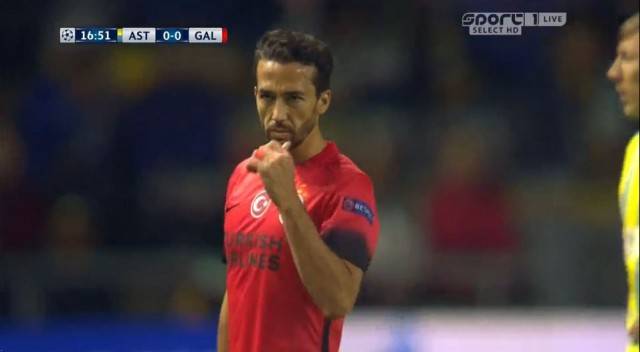 Yalnız Bilal"e halı saha topçusu diyenler haklıymış. Adam muhteşem bir gol attı:)