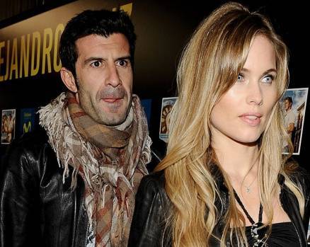 Figo'nun eşini örnek gösterdi