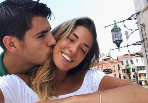 Alvaro Morata hayranı ile evlendi