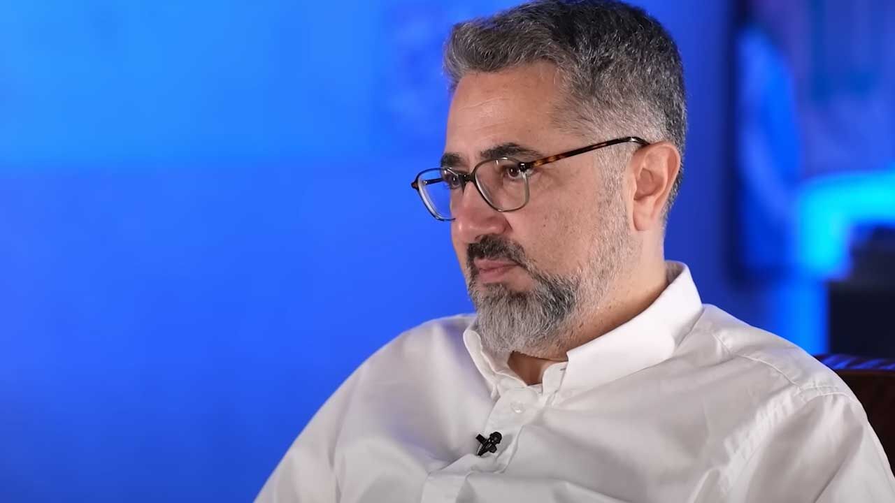 Serdar Ali Çelikler: "İkisi de Singo kadar maaş istiyor..."